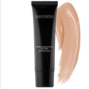 Tinted Moisturizer Broad Spectrum SPF20 Oil Free